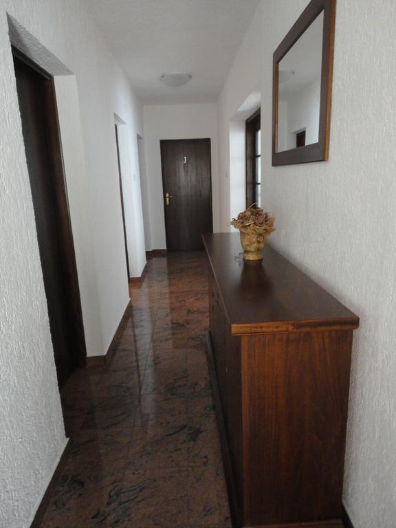 Apartment Mira Senj  Rum bild