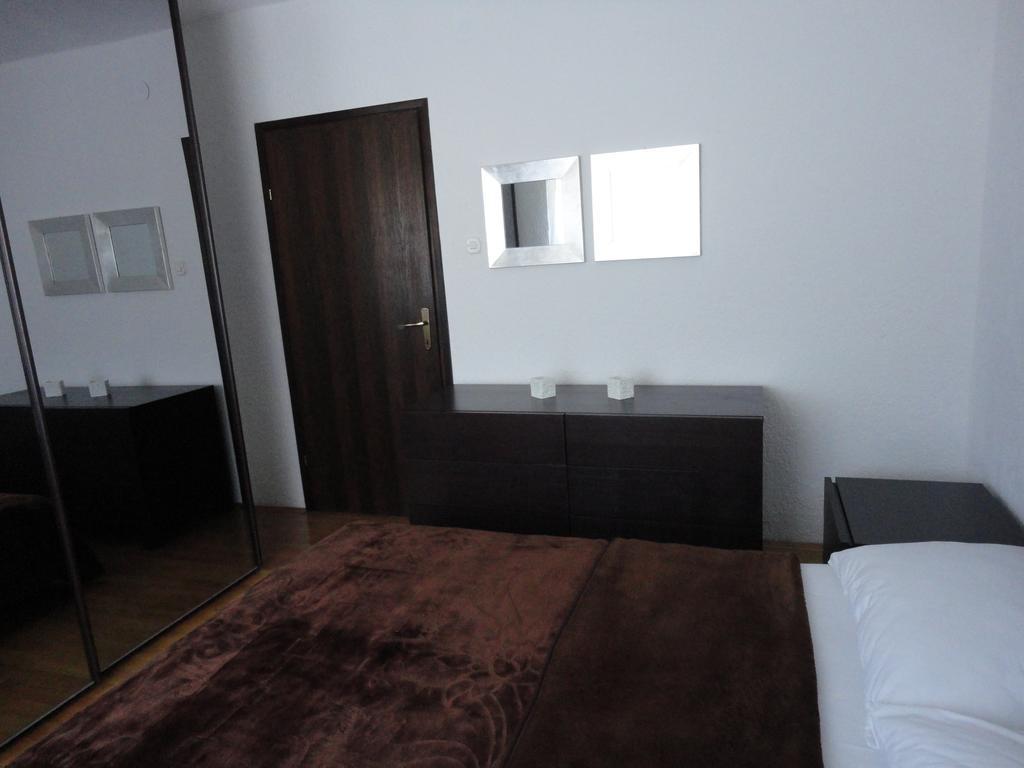 Apartment Mira Senj  Rum bild