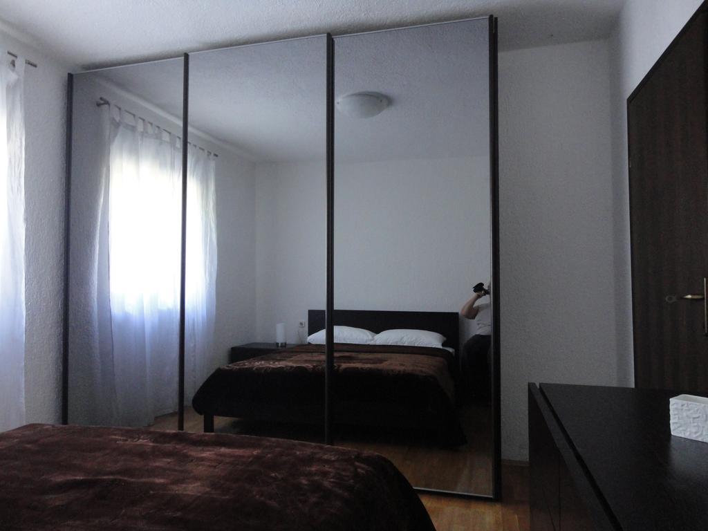 Apartment Mira Senj  Rum bild