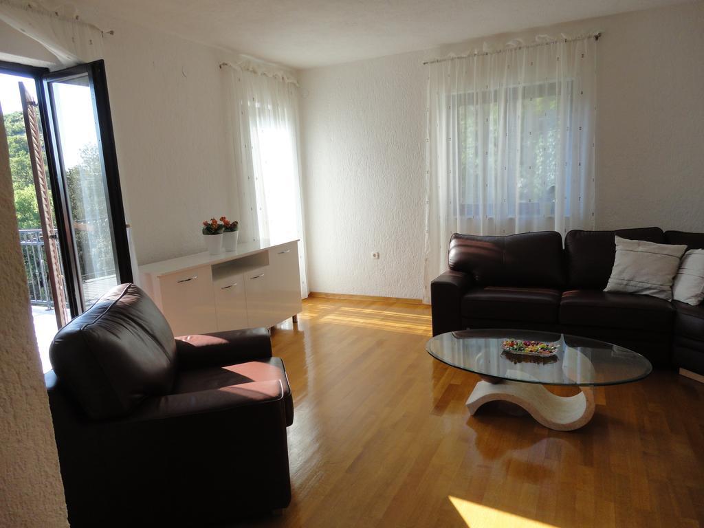 Apartment Mira Senj  Rum bild
