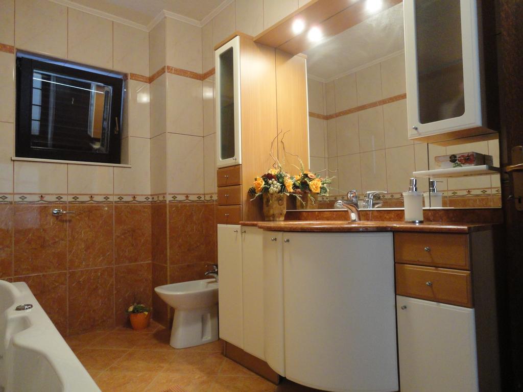 Apartment Mira Senj  Rum bild